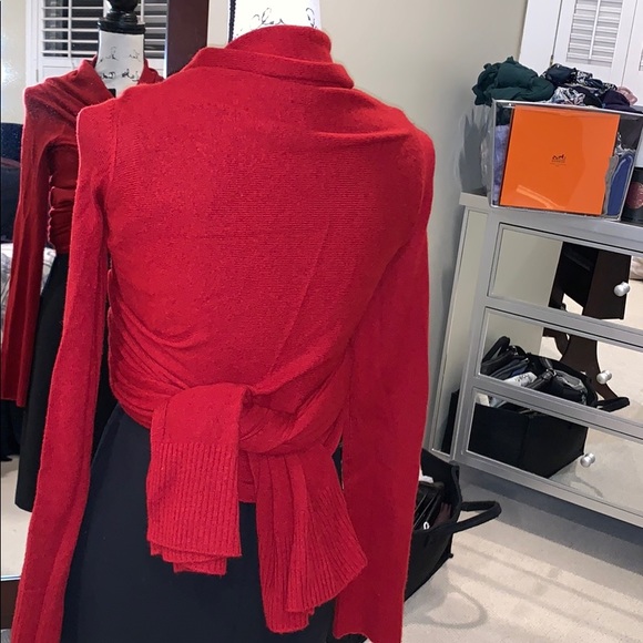 DKNY Donna Karen 100% Cashmere wrap vibrant red - Picture 7 of 9